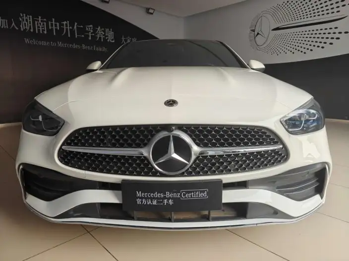 Mercedes-Benz C-Class 2024 Model C 260 L Sports Edition – фото 2