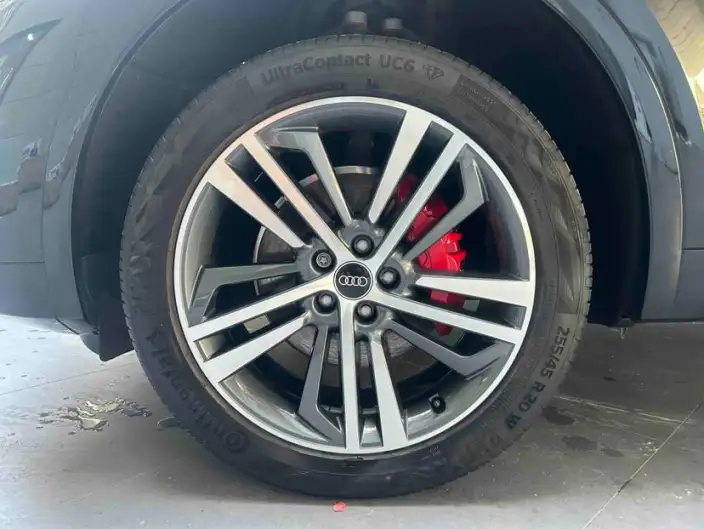 Audi Q5L 2024 Model 40TFSI Luxury Dynamic Model – фото 5