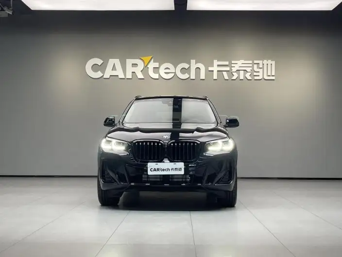 BMW X3 2023 Model xDrive30i Leading Model M Night Set – фото 2