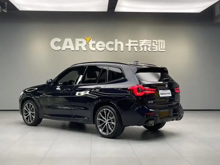 BMW X3 2023 Model xDrive30i Leading Model M Night Set – фото 5