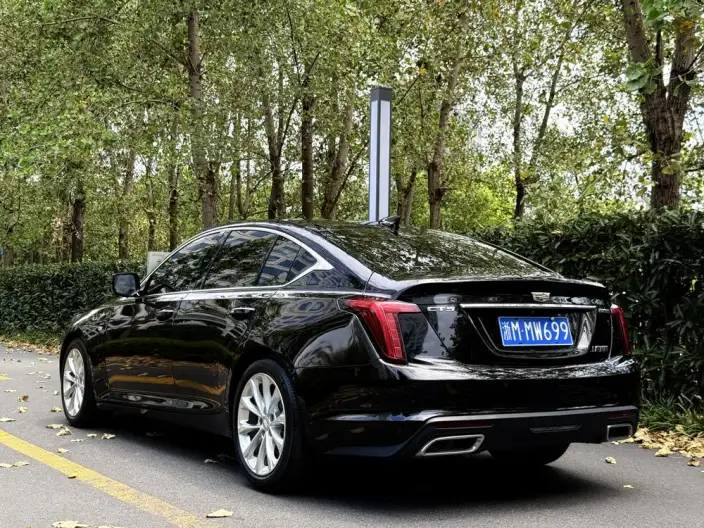 Cadillac CT5 2022 Model 28T Luxury Model