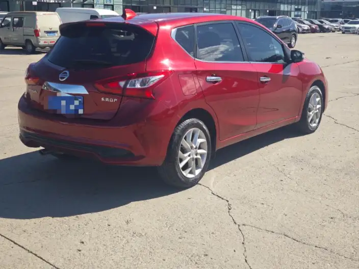 Nissan Tiida 2021 Model 1.6L CVT Zhixing Edition – фото 5