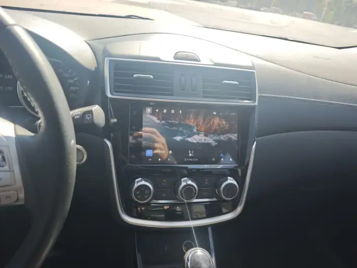 Nissan Tiida 2021 Model 1.6L CVT Zhixing Edition – фото 6