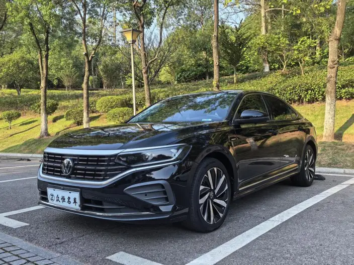 Volkswagen Passat 2024 Model 330TSI Elite Edition – фото 1