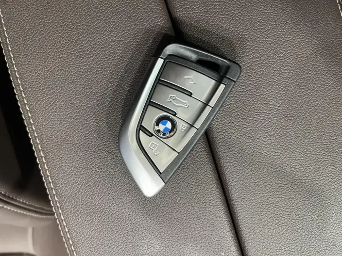 BMW 5 Series 2022 Model Facelift 530Li Leading Model M Sports Set – фото 10