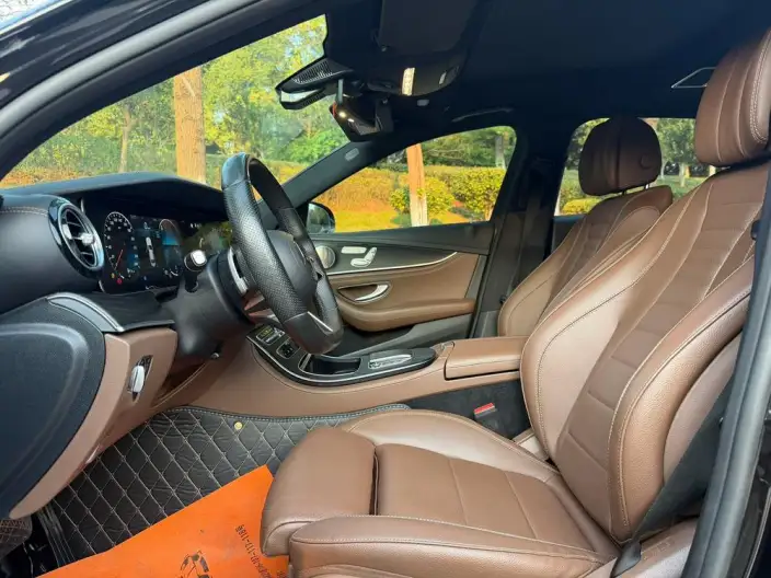 Mercedes-Benz E-Class 2022 Model E 300 L Luxury Model sedan – фото 8