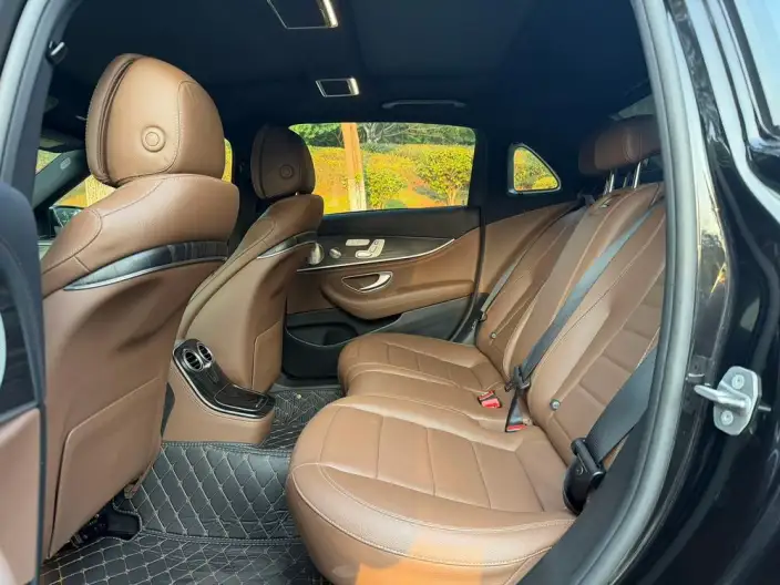 Mercedes-Benz E-Class 2022 Model E 300 L Luxury Model sedan – фото 9