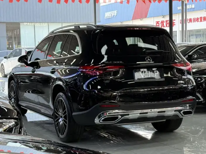 Mercedes-Benz GLC 2024 Model GLC 300 L 4MATIC Luxury Model 5 seat – фото 4