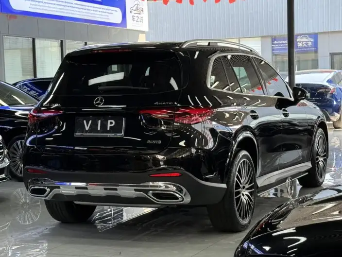 Mercedes-Benz GLC 2024 Model GLC 300 L 4MATIC Luxury Model 5 seat – фото 6