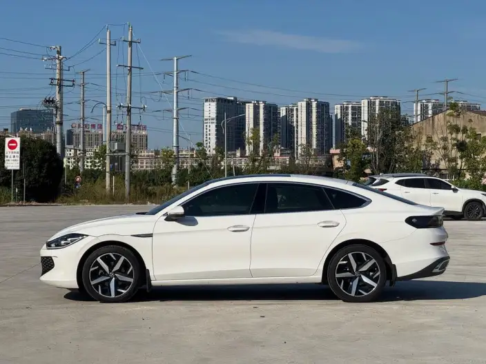 Volkswagen Lamando 2023 Model Volkswagen Lamando L 280TSI DSG Cool spicy version – фото 4