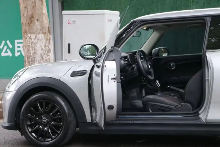 MINI 2023 Model 1.5T ONE – фото 8