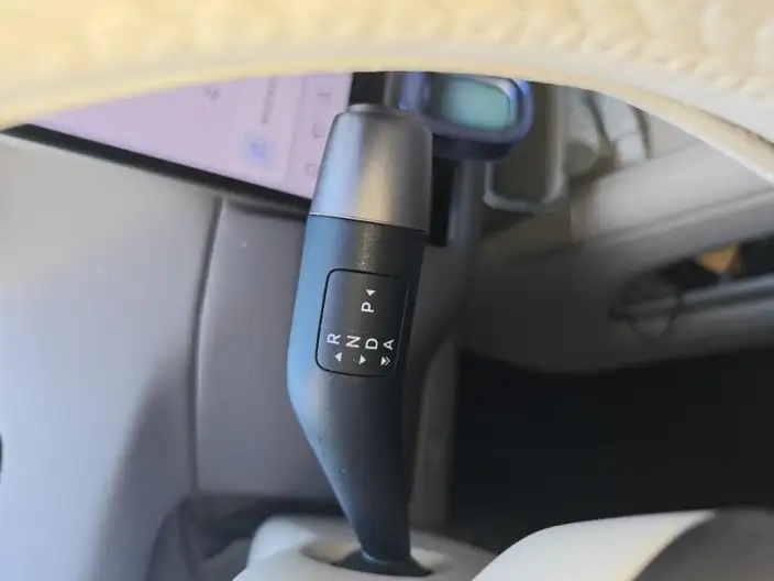 Li Auto i6 2025 Model 2WD Standard Edition – фото 9