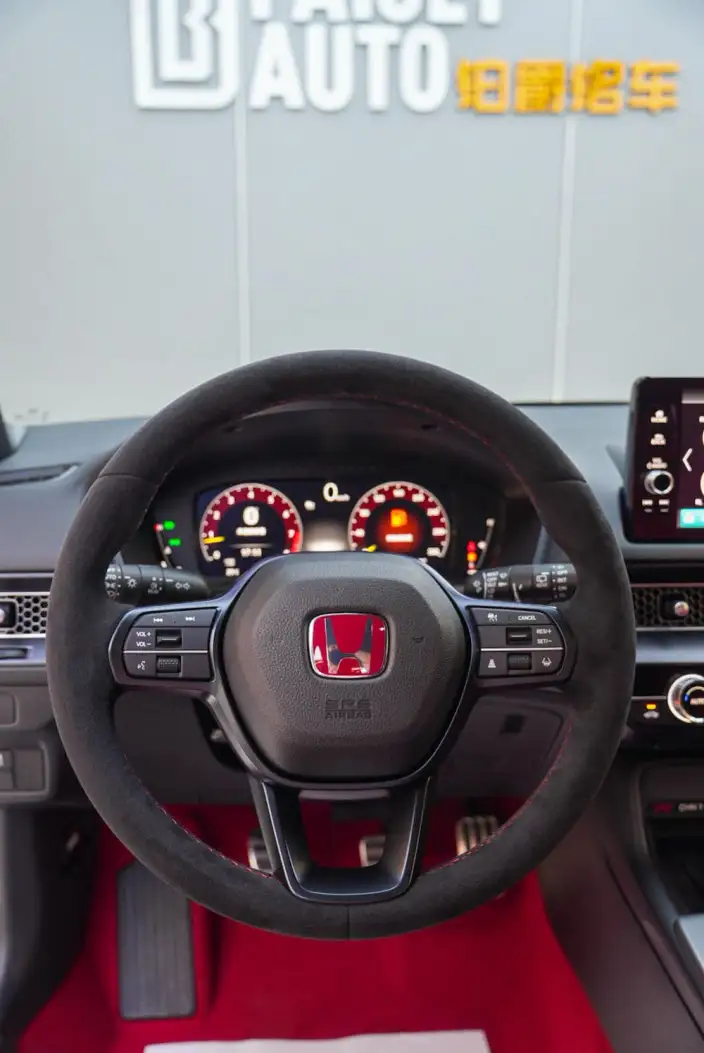 Honda Civic Imported 2023 Model 420TURBO TYPE R – фото 10