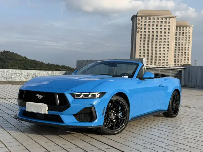 Mustang 2024 Model 2.3T EcoBoost Hardtop Performance version