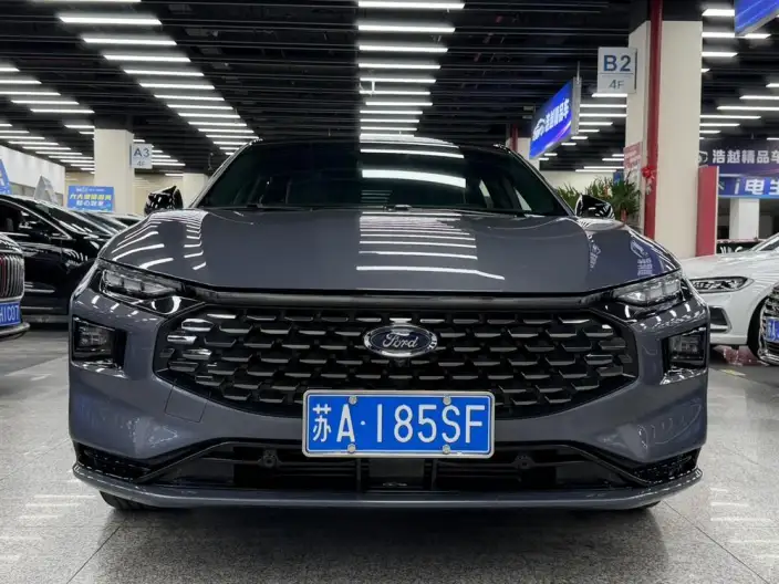 Ford Mondeo 2025 Model EcoBoost 245 Luxury Model