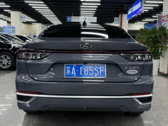 Ford Mondeo 2025 Model EcoBoost 245 Luxury Model – фото 5