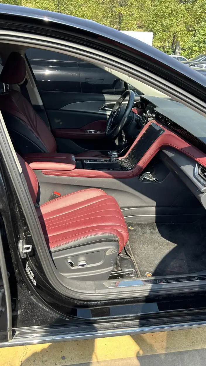 Hongqi H5 2023 Model 2.0T Automatic Flag Enjoy Edition – фото 9