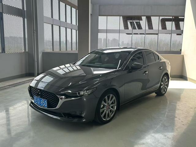 Mazda3 Axela 2023 2.0L Automatic Premium Edition – фото 1
