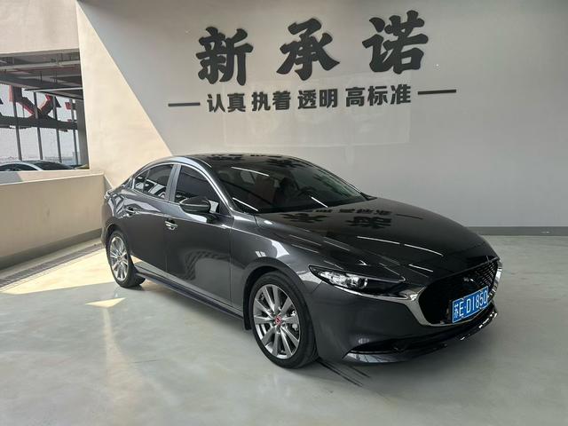 Mazda3 Axela 2023 2.0L Automatic Premium Edition – фото 3