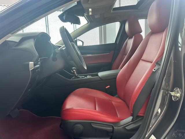 Mazda3 Axela 2023 2.0L Automatic Premium Edition – фото 4