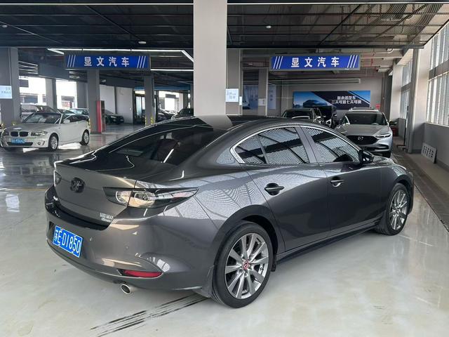 Mazda3 Axela 2023 2.0L Automatic Premium Edition – фото 7