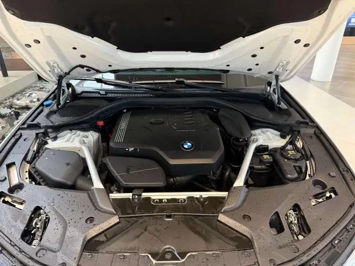 BMW 5 Series 2022 Model Facelift II 530Li Exclusive Model M Sports Set – фото 7
