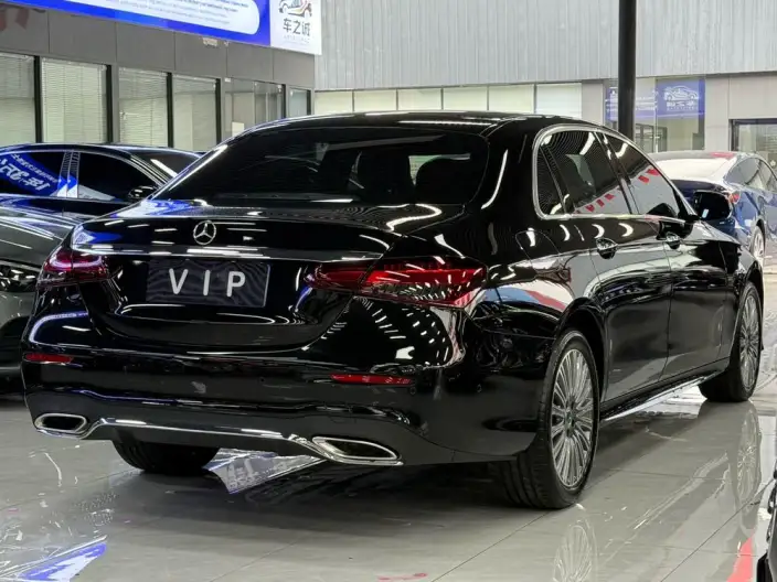 Mercedes-Benz E-Class 2023 Model E 300 L Fashion Model sedan – фото 6