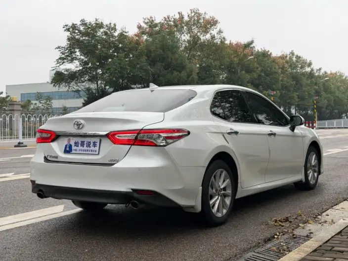 Toyota Camry 2021 Model 2.0G Deluxe Edition – фото 6