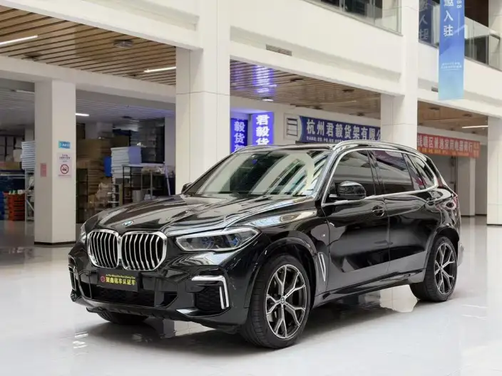 BMW X5 2022 Model xDrive 40Li M Sports Set – фото 1