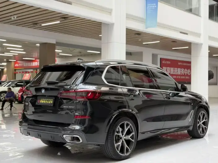 BMW X5 2022 Model xDrive 40Li M Sports Set – фото 7