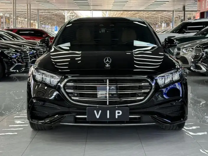 Mercedes-Benz E-Class 2024 Model E 300 L Fashion Model sedan – фото 2