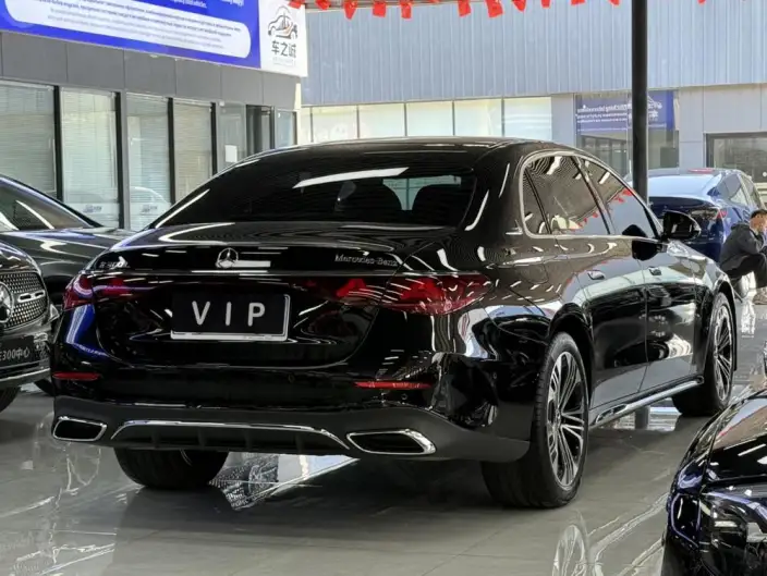 Mercedes-Benz E-Class 2024 Model E 300 L Fashion Model sedan – фото 6