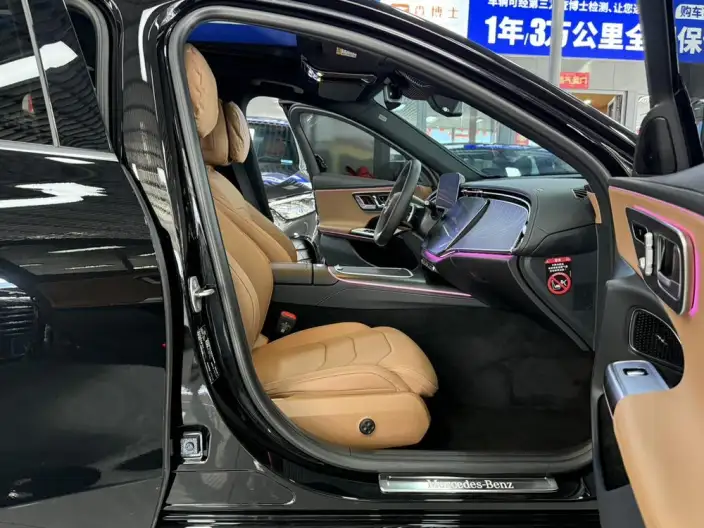 Mercedes-Benz E-Class 2024 Model E 300 L Fashion Model sedan – фото 7