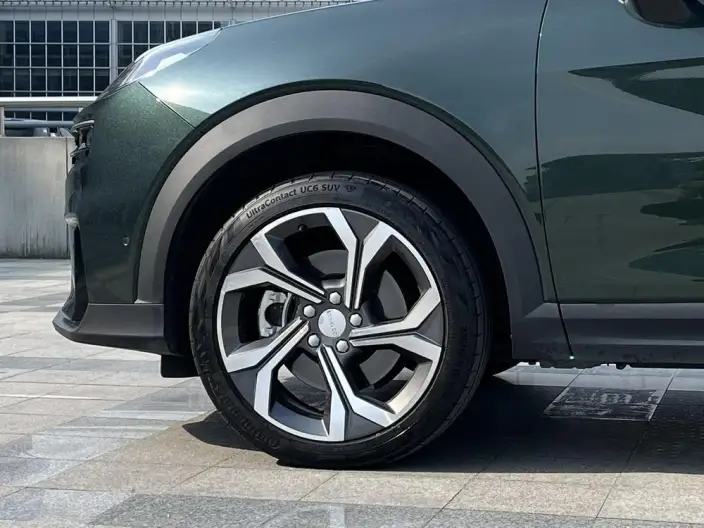 Lynk & Co 06 2023 Model Remix 1.5T Hero – фото 8