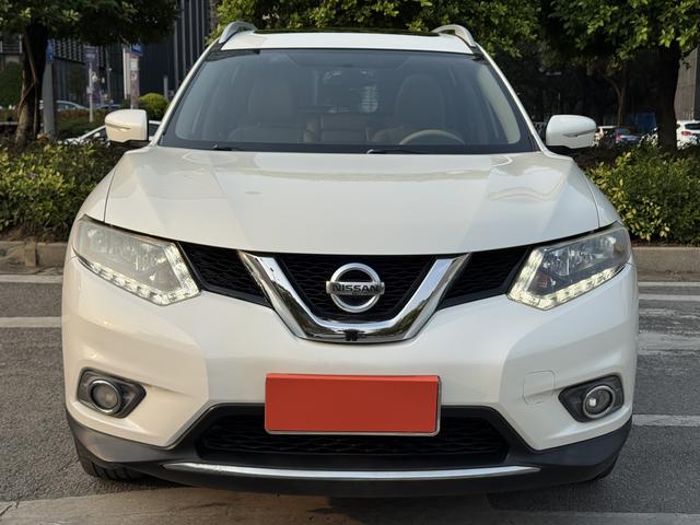 Nissan X-Trail 2014 2.0L CVT Comfort 2WD – фото 2