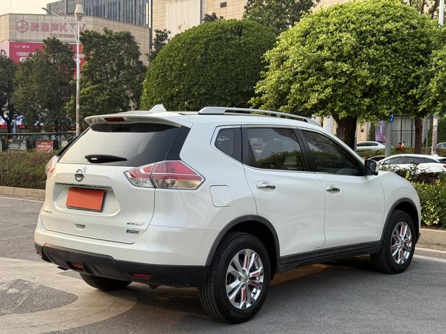 Nissan X-Trail 2014 2.0L CVT Comfort 2WD – фото 10
