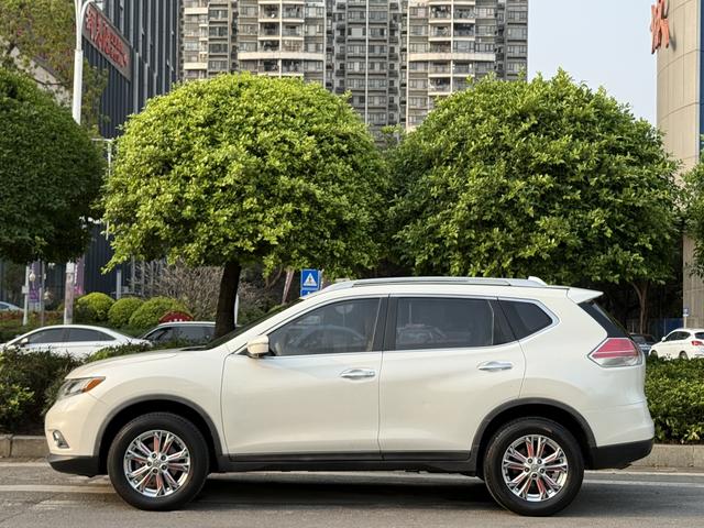 Nissan X-Trail 2014 2.0L CVT Comfort 2WD – фото 12