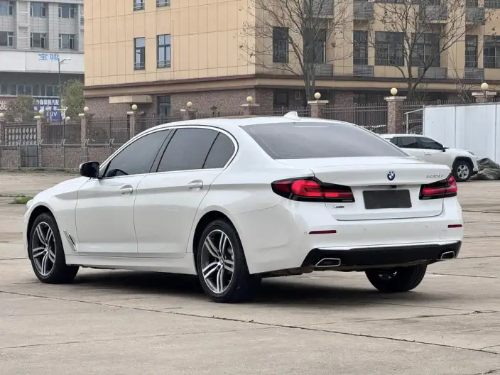 BMW 5 Series 2022 Model Facelift II 530Li Leading Model Luxury Set – фото 4