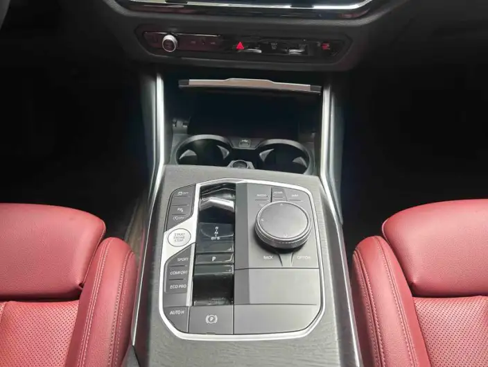 BMW 3 Series 2023 Model 325i M Sports Set – фото 9