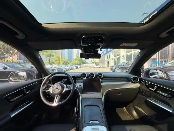 Mercedes-Benz GLC 2023 Model GLC 260 L 4MATIC Dynamic Model 5 seat – фото 10