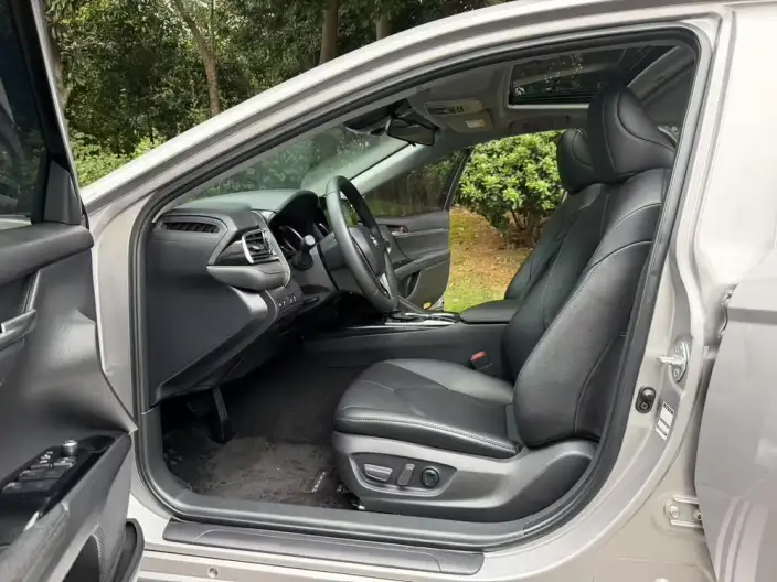 Toyota Camry 2023 Model Hybrid 2.5HGVP Leading version – фото 8