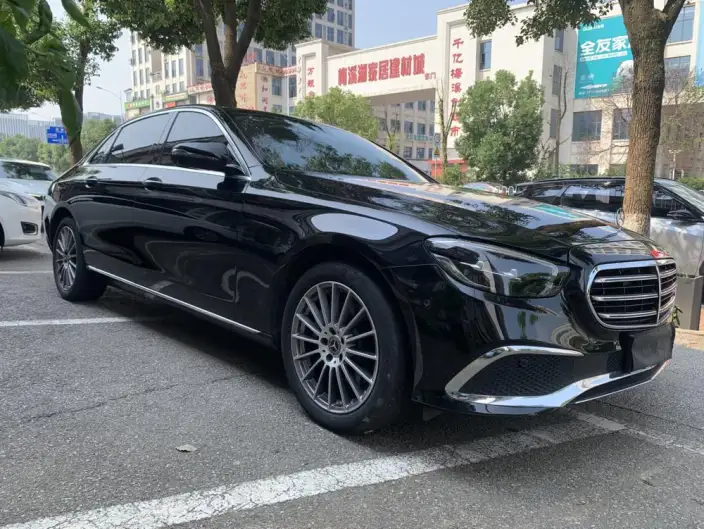 Mercedes-Benz E-Class 2023 Model E 260 L sedan