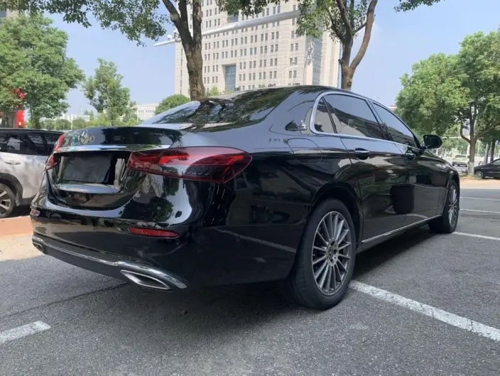 Mercedes-Benz E-Class 2023 Model E 260 L sedan