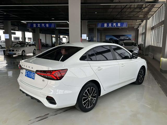 Roewe i5 2021 1.5L CVT Platinum Edition – фото 4