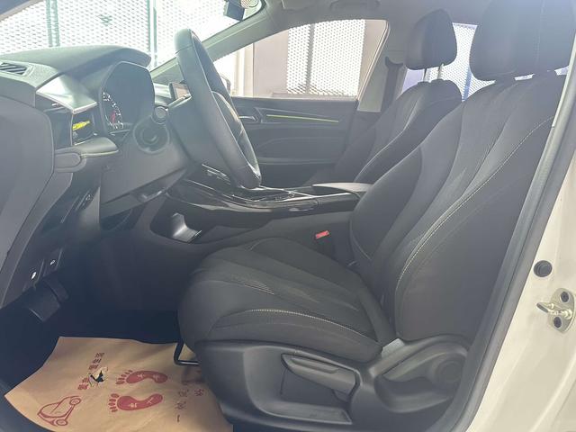 Roewe i5 2021 1.5L CVT Platinum Edition – фото 9