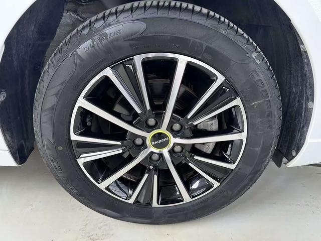 Roewe i5 2021 1.5L CVT Platinum Edition – фото 12