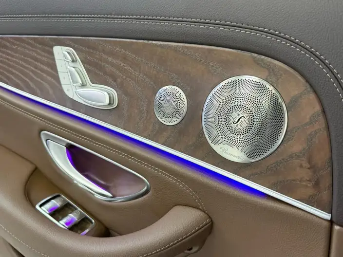 Mercedes-Benz E-Class 2023 Model E 300 L Luxury Model sedan – фото 7