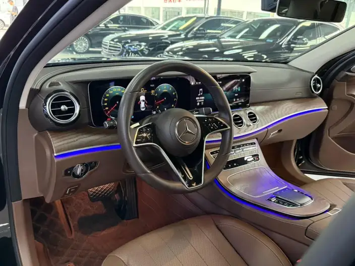 Mercedes-Benz E-Class 2023 Model E 300 L Luxury Model sedan – фото 8