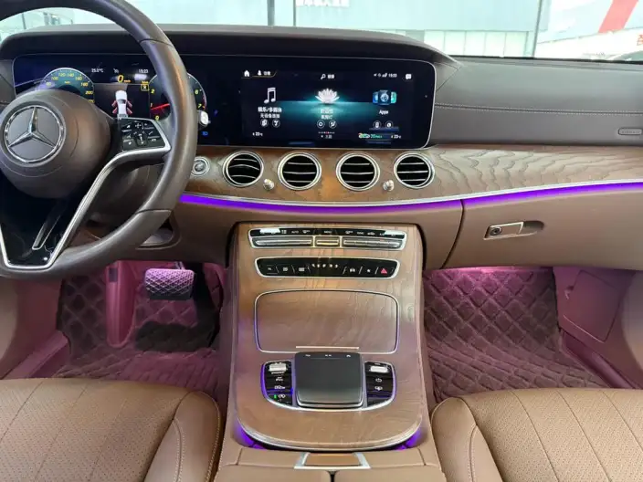 Mercedes-Benz E-Class 2023 Model E 300 L Luxury Model sedan – фото 9