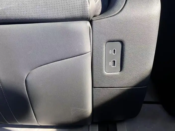 HONGQI HQ9 PHEV 2024 Model 4WD Deluxe Edition – фото 7